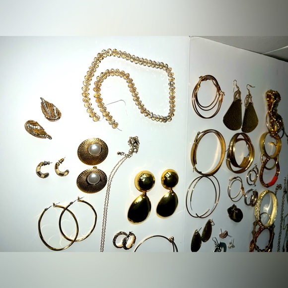 Jewelry mixed lot bag, marked or unmarked, about 2.5lb - Picture 2 of 16